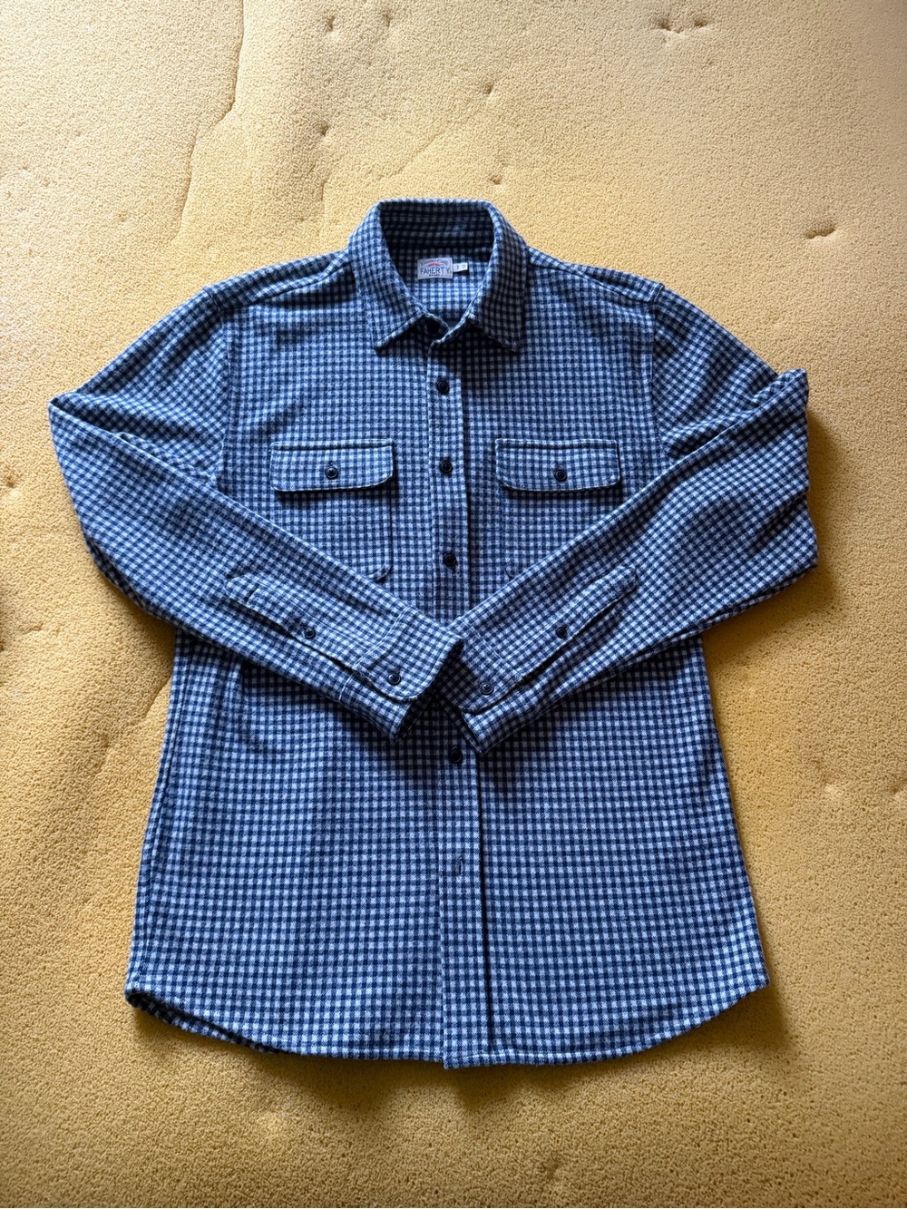 Faherty Men's Blue Houndstooth Flannel Shirt (M)